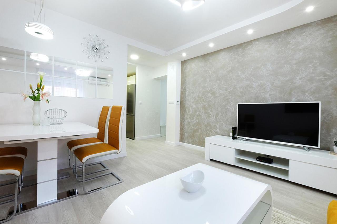 Apartment Paradise Sunshine بلغراد المظهر الخارجي الصورة